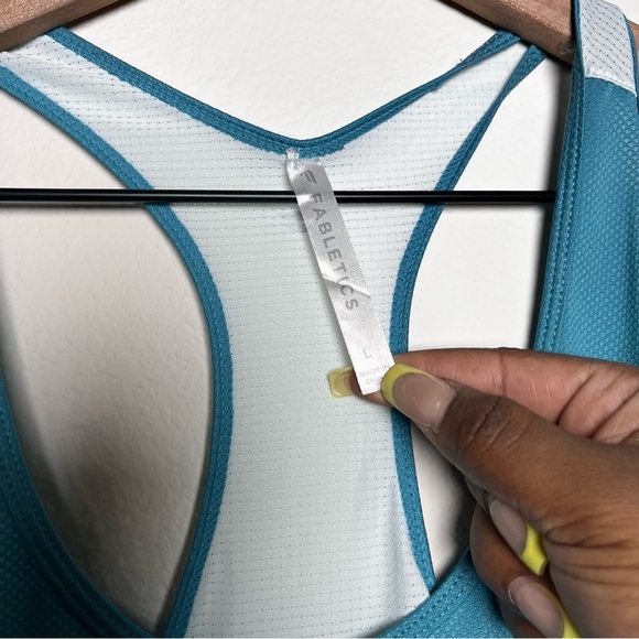 Fabletics Women Tank Top Large Green White Racerback Gym Outdoor Workout - Picture 4 of 10